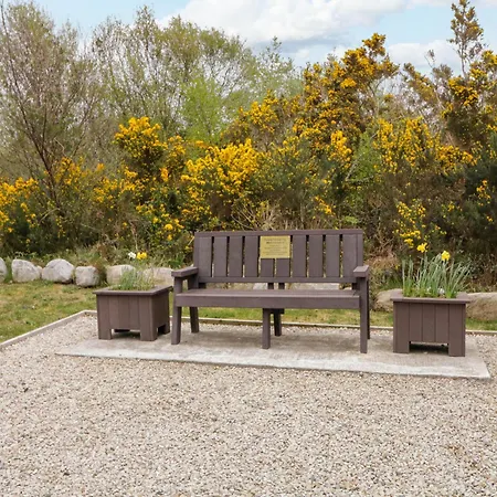 Riverside Holiday home *