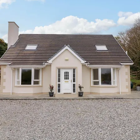 Riverside Holiday home *
